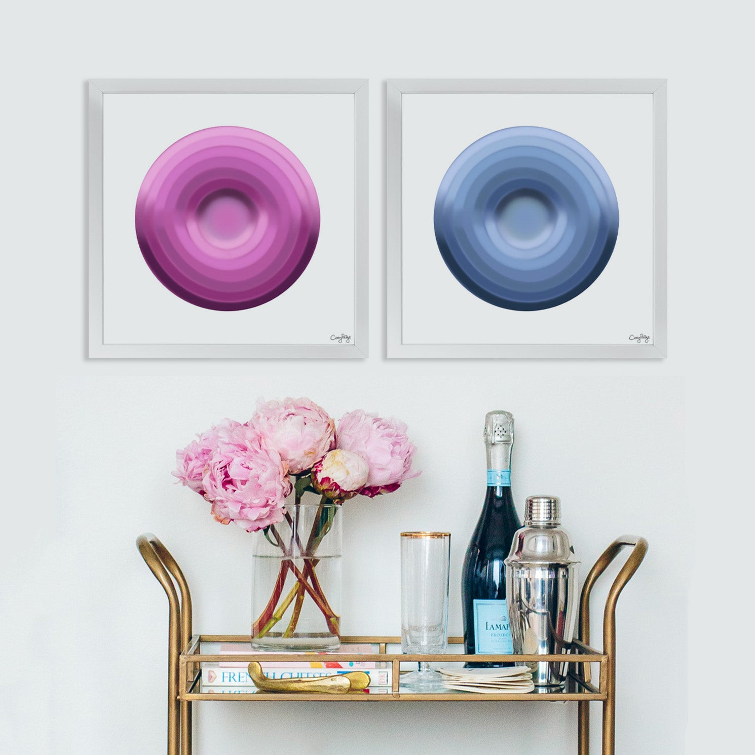 Bullseye Ombre Circle Framed Print