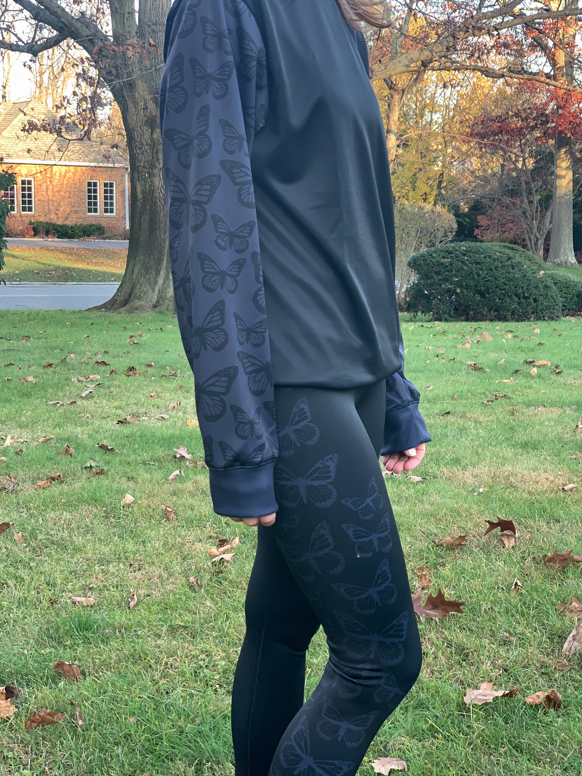 Gray Butterfly Sleeves Crew Neck Sweatshirt