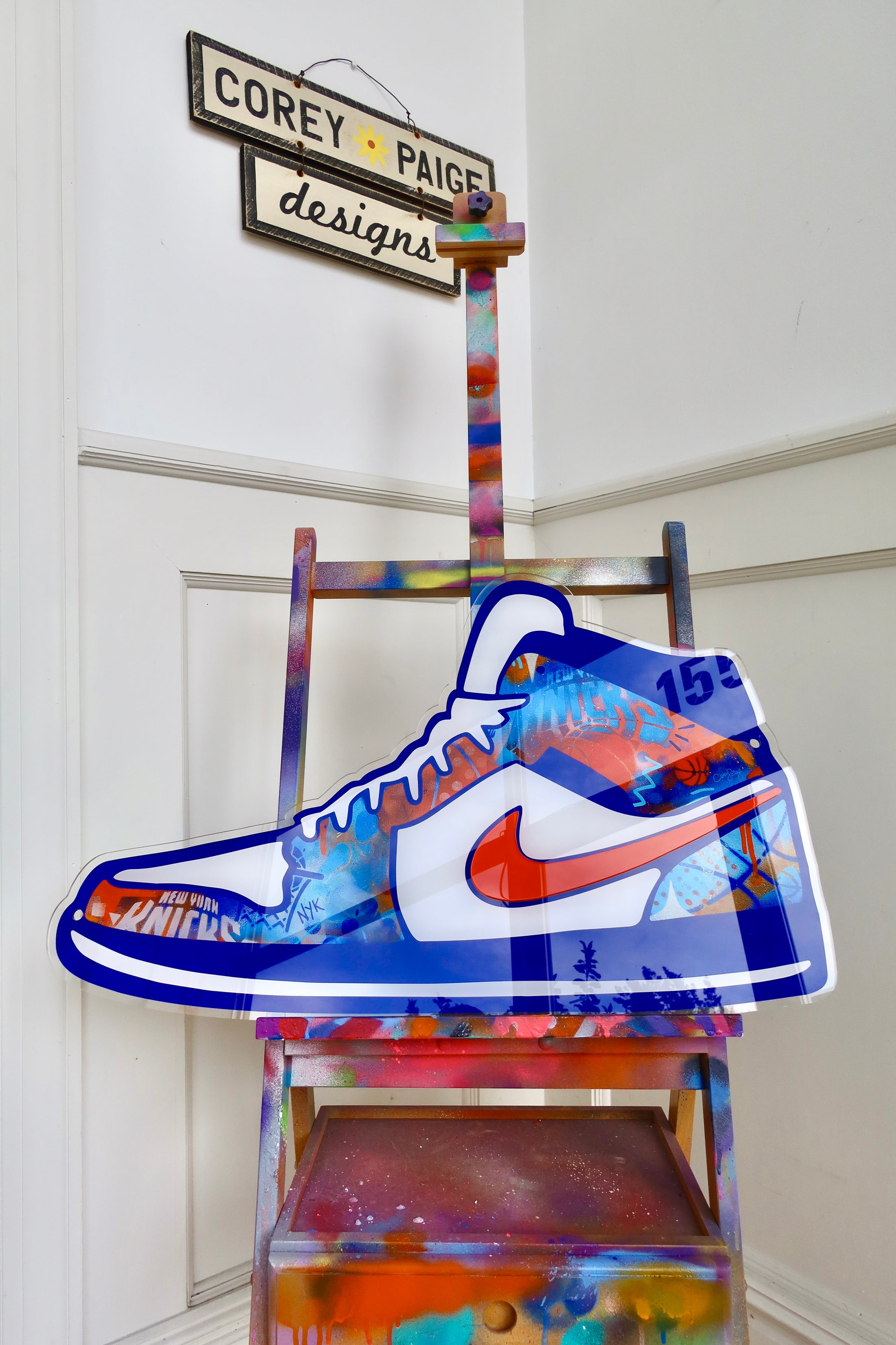 NYK Graffiti Acrylic Art Drop