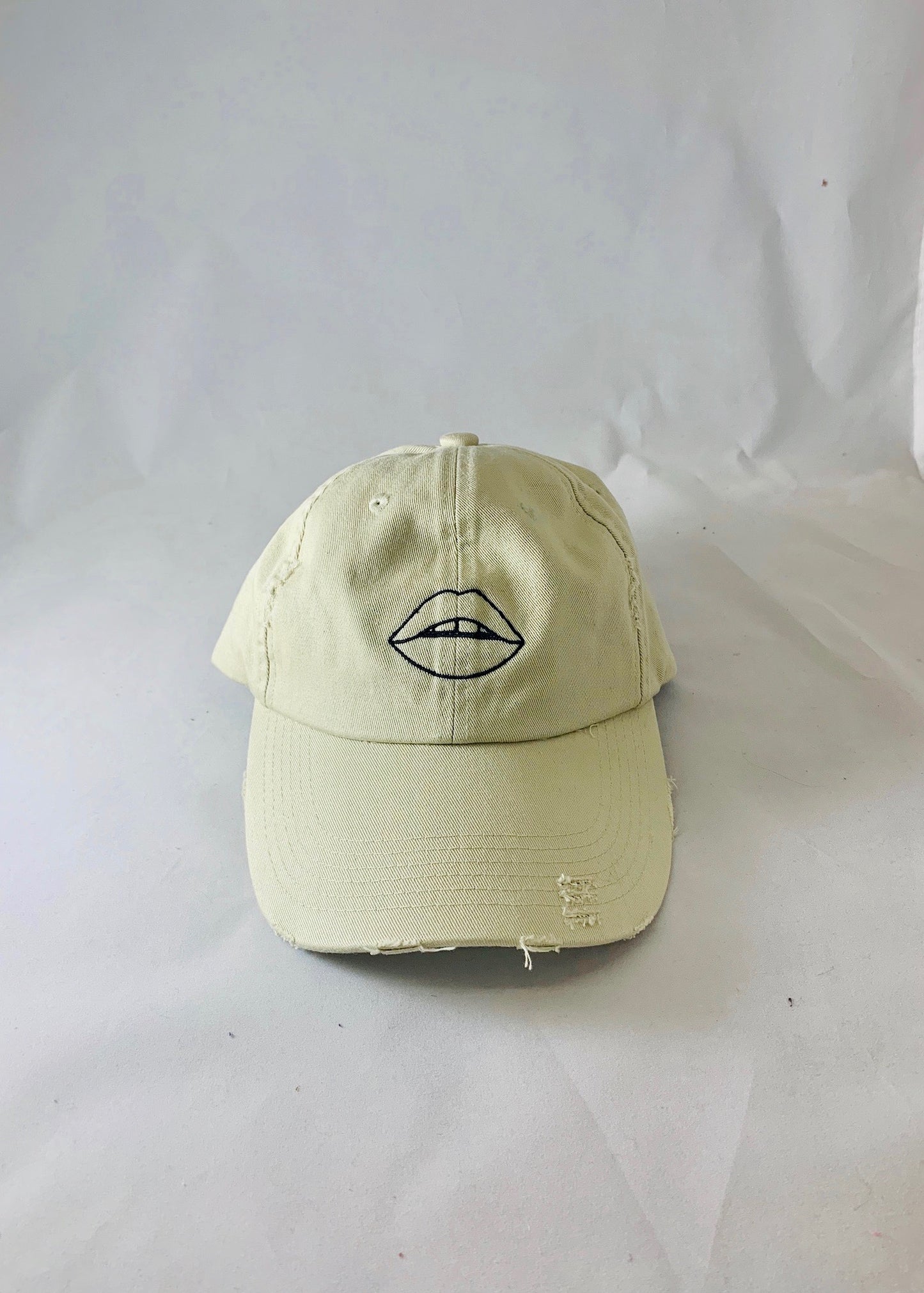 Lips Hat