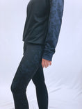 Load image into Gallery viewer, Gray Butterfly Sleeves Crew Neck Sweatshirt
