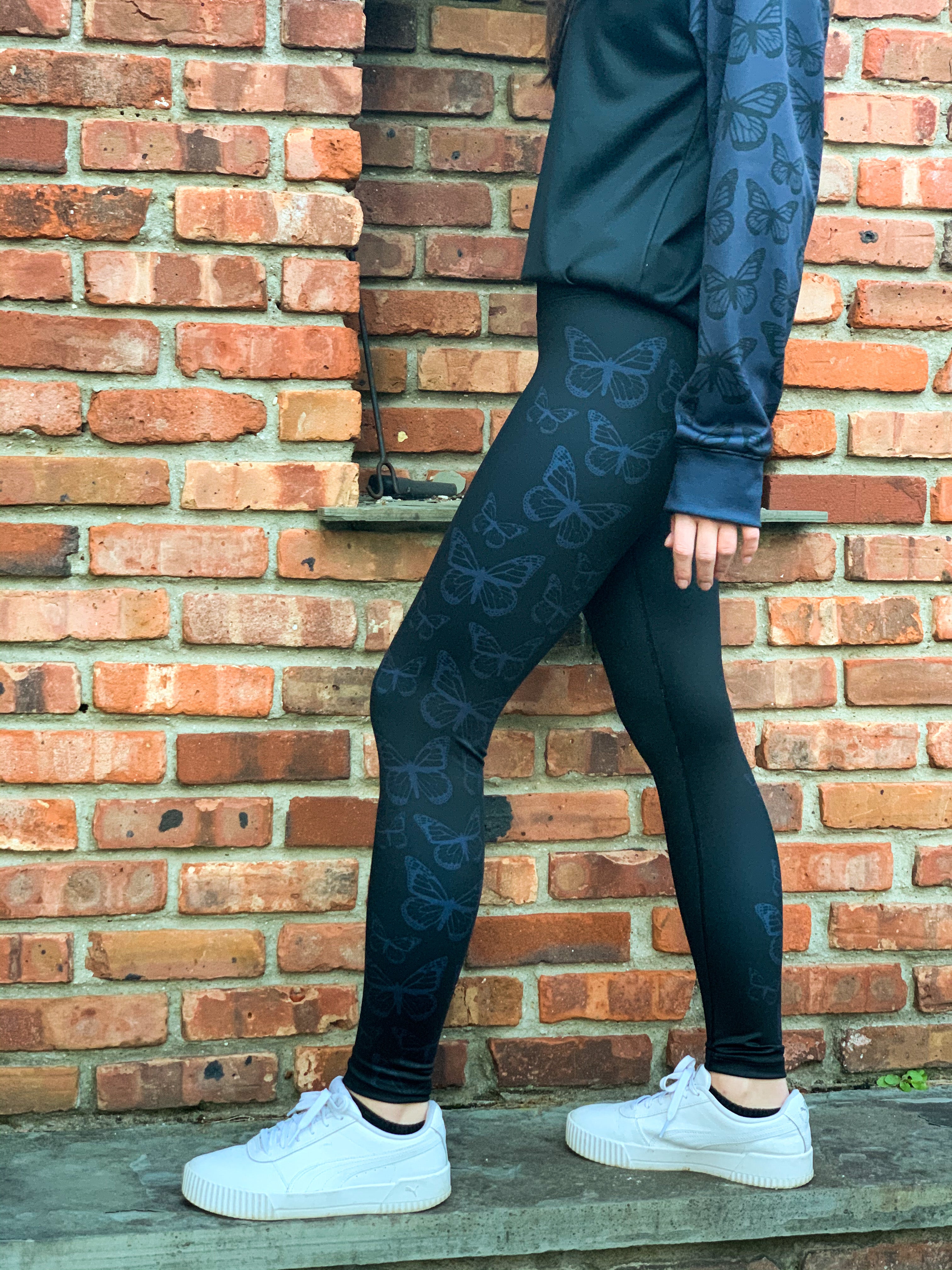 Gray Side Butterflies Pattern Black Leggings